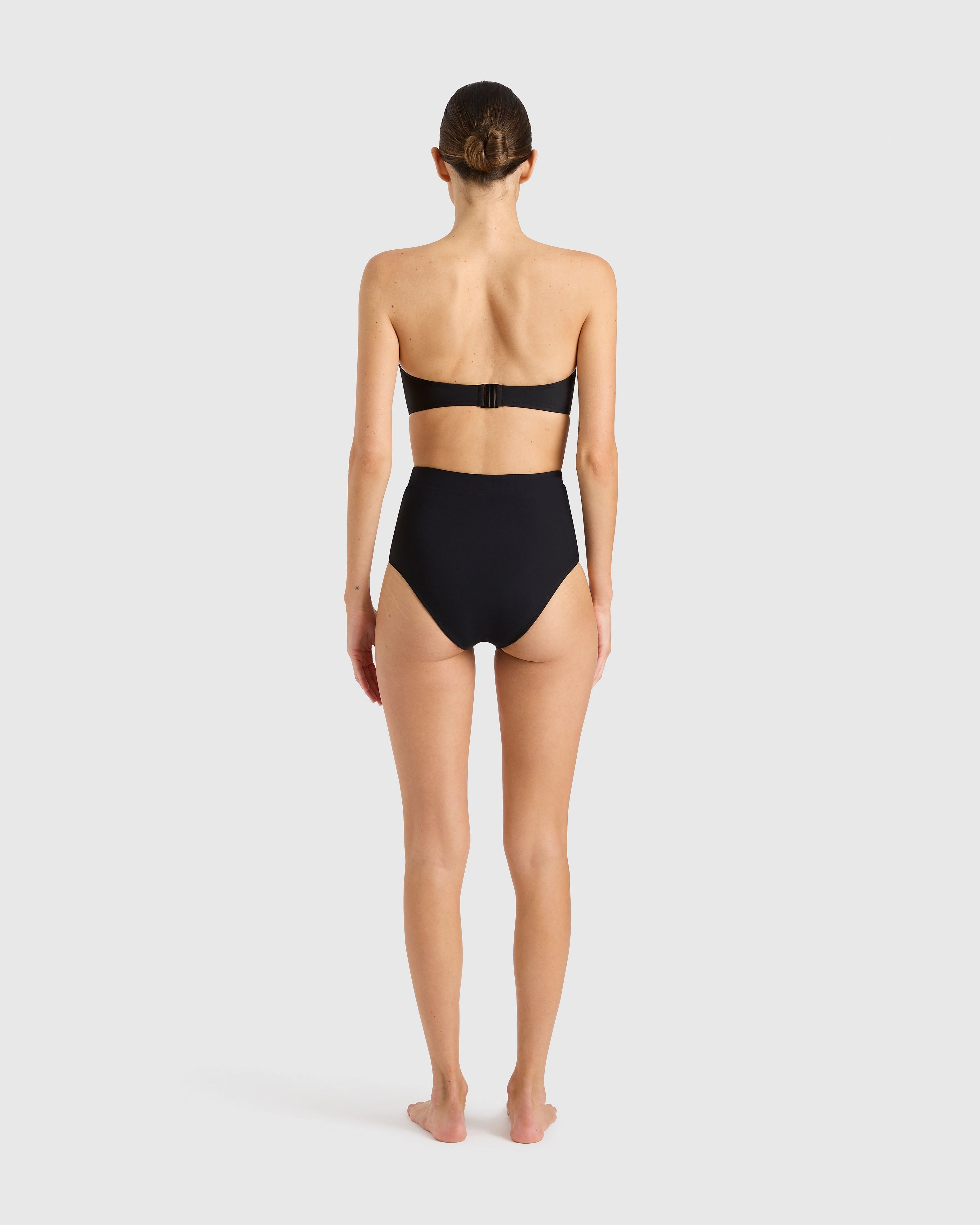 Bella Bikini Top - Black (Sculpteur)
