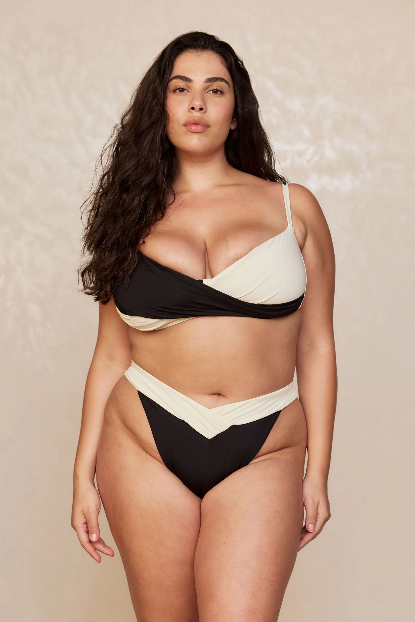 Bordeaux Top - Black/Ivory