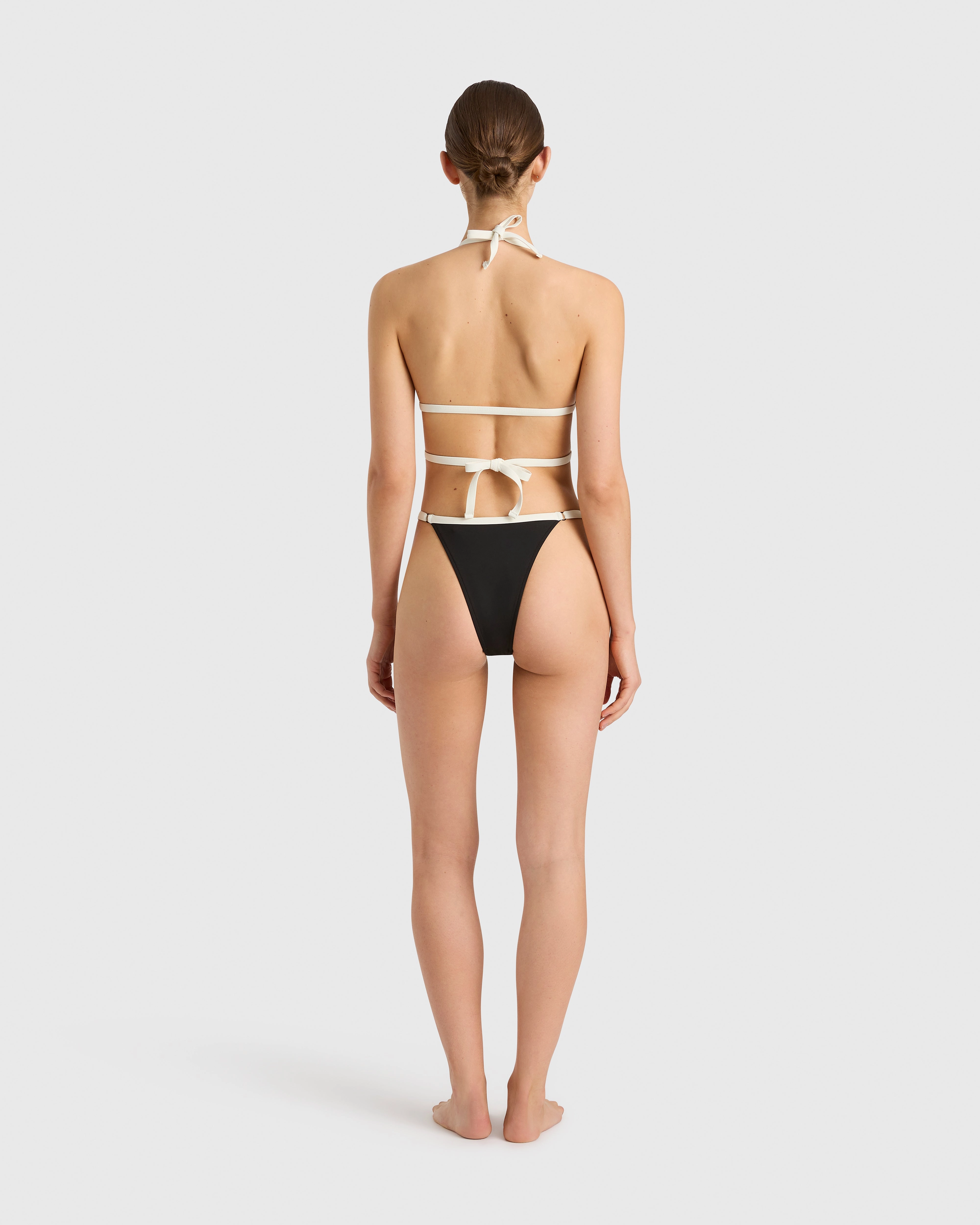 Cady Bikini Top - Black (Embodee)