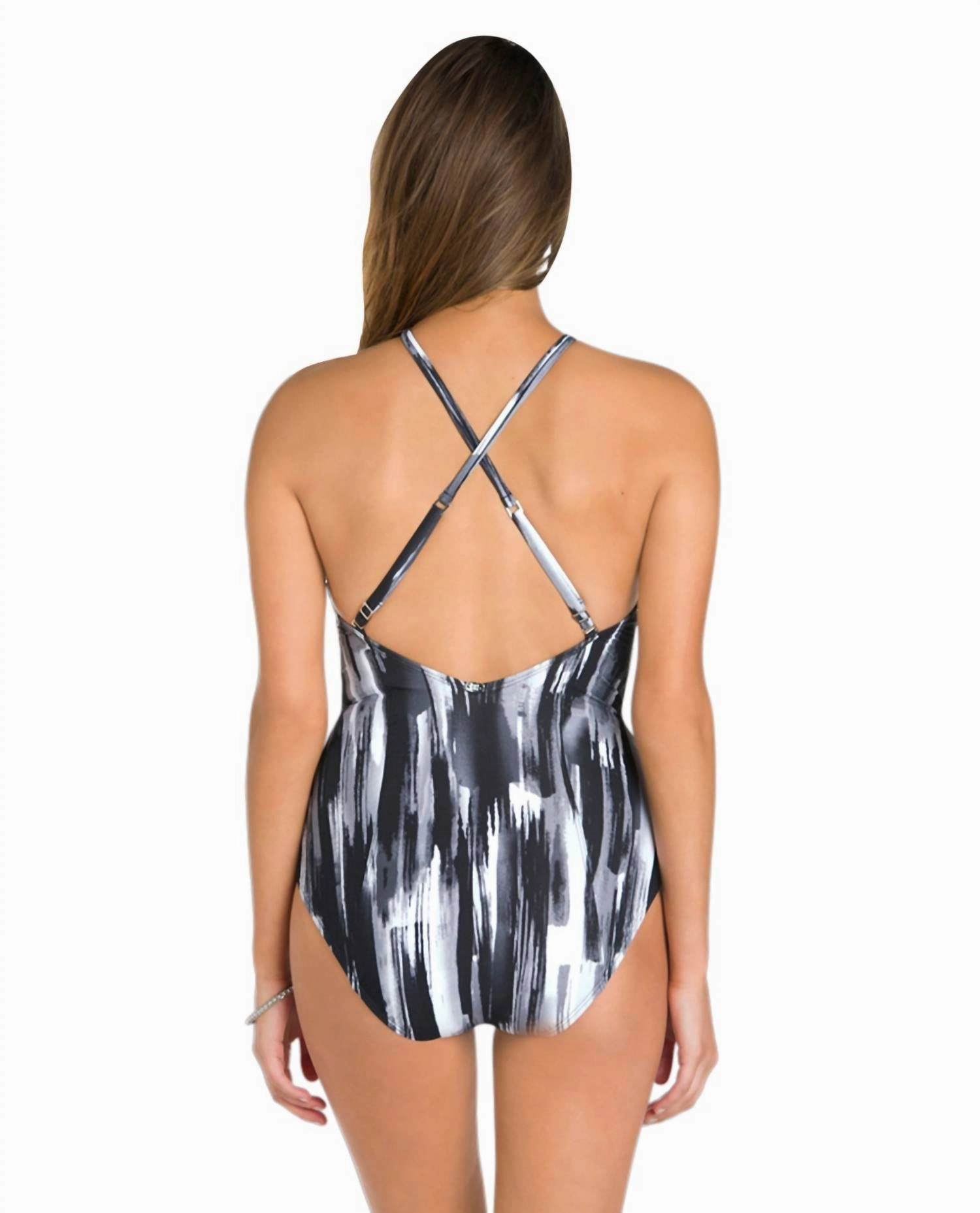Cross Back One Piece Swimsuit In Amo Black