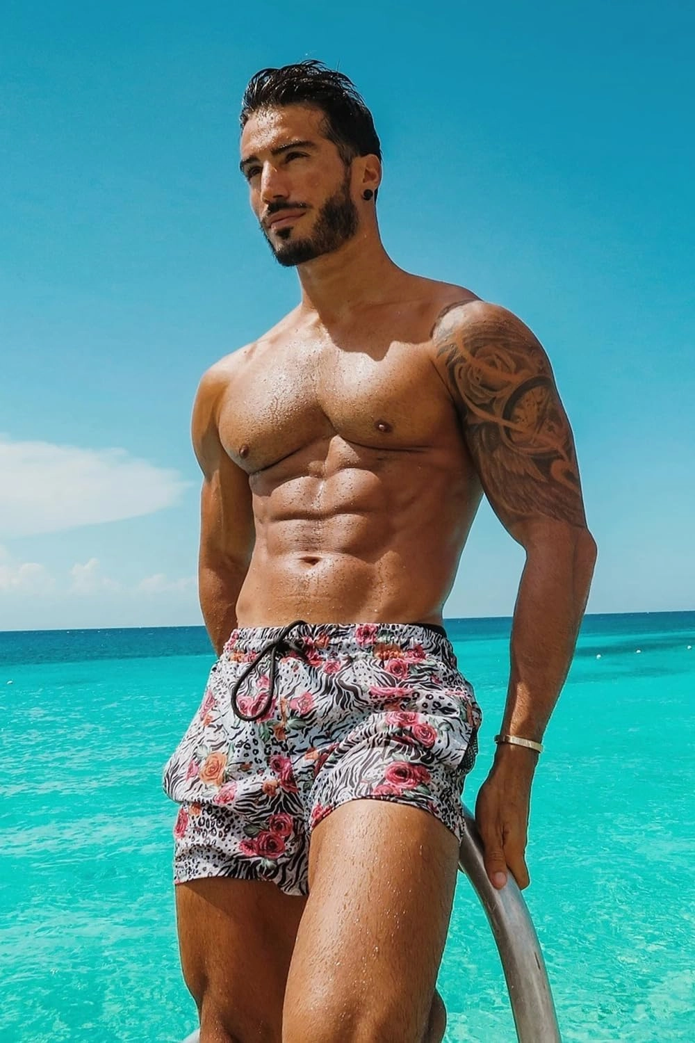 GINGTTO Men's Beach Shorts Bathing Suits with Mesh Lining