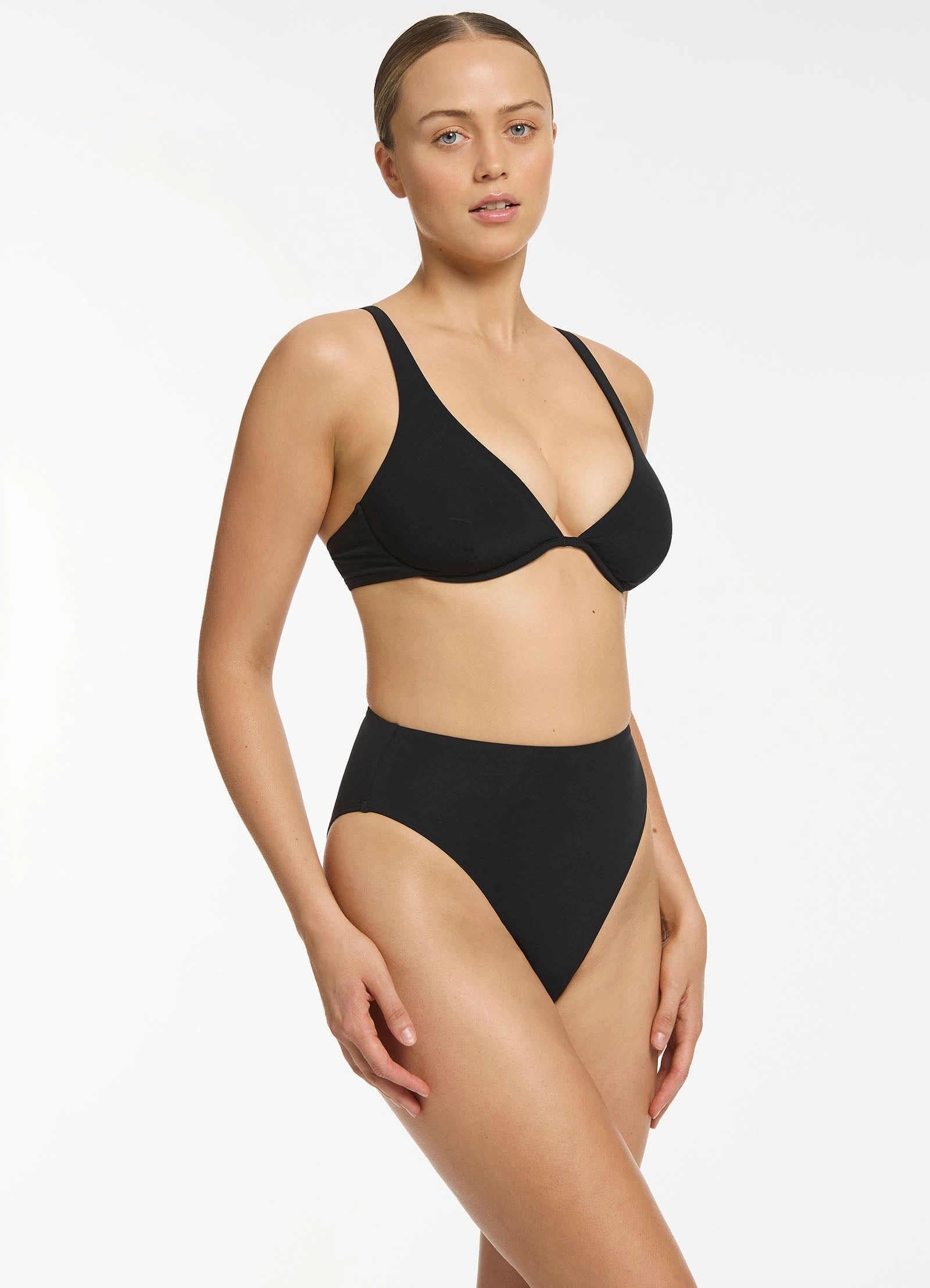 Jetset D-DD Underwire Triangle Bikini Top - Black