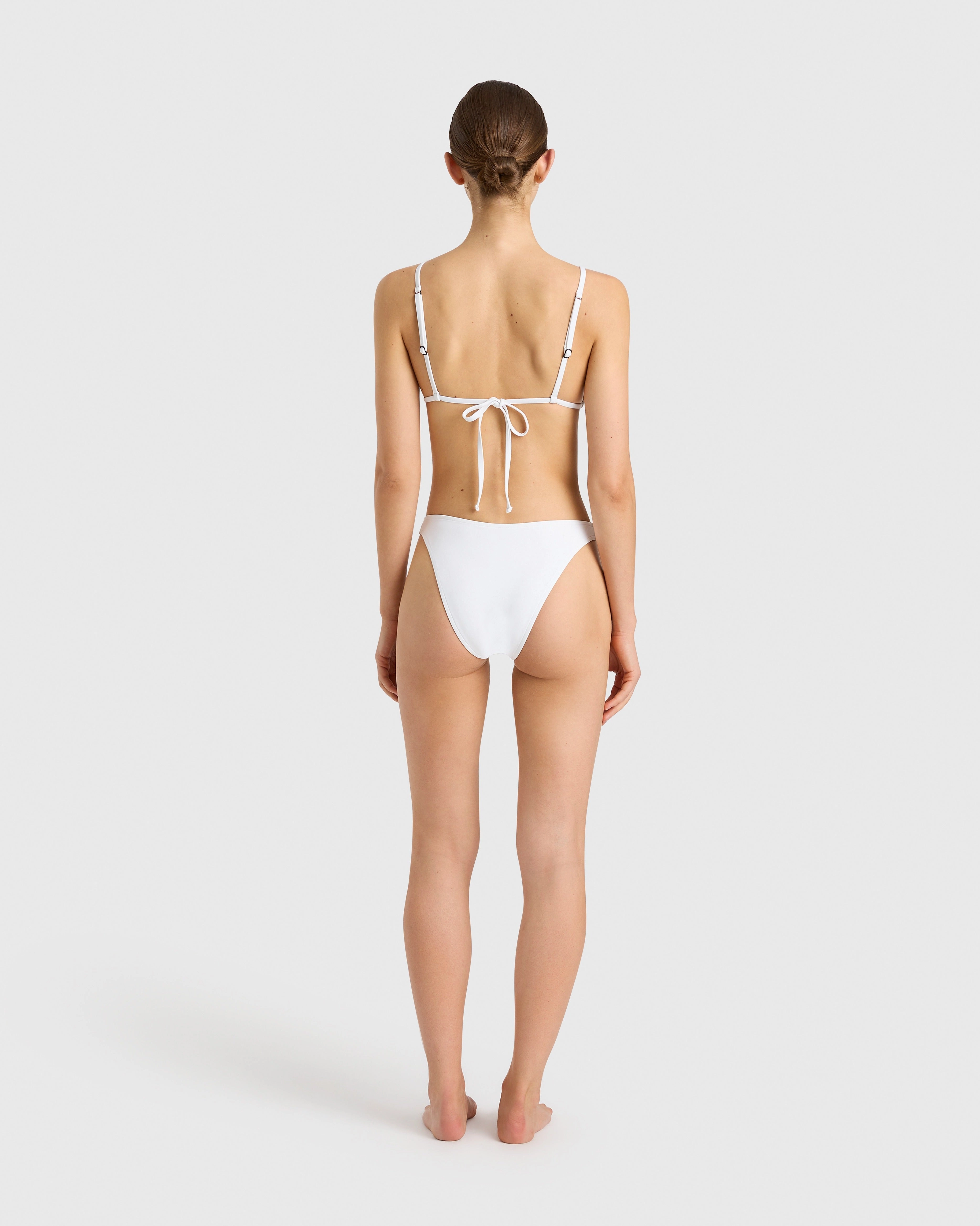 Lulu Bikini Top - White (Embodee)