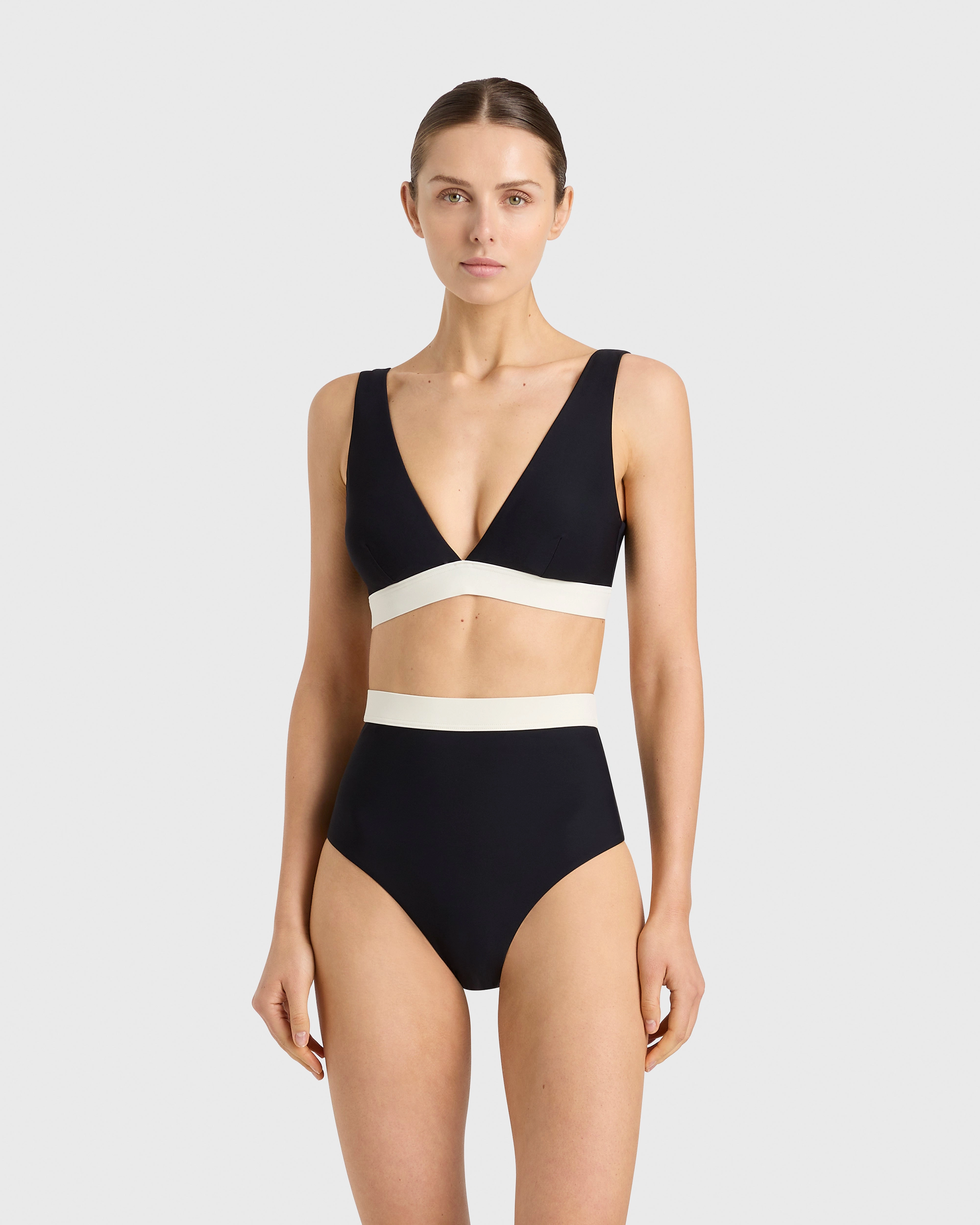 Lya Bikini Top - Black & Pearl (Sculpteur)