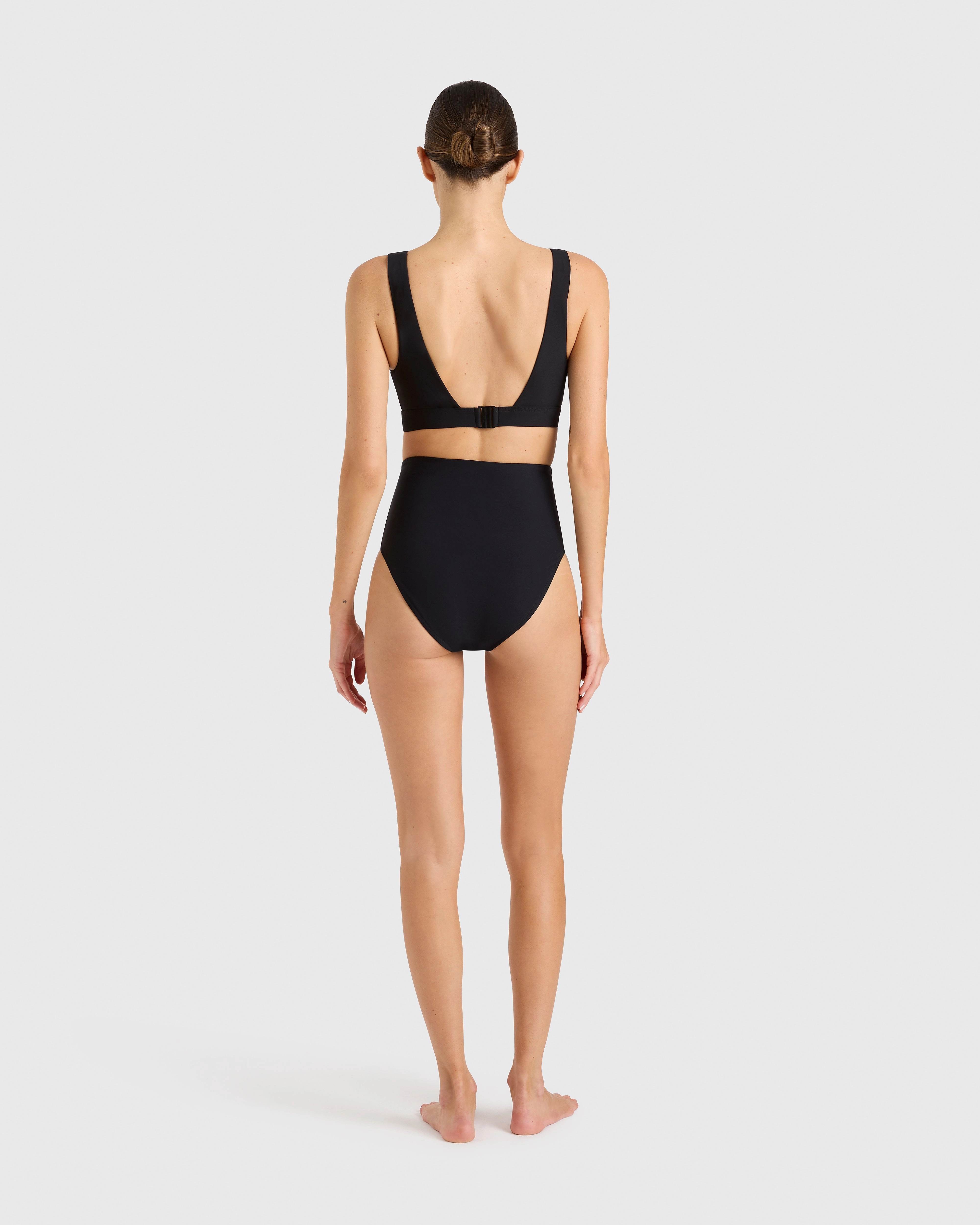 Lya Bikini Top - Black (Sculpteur)