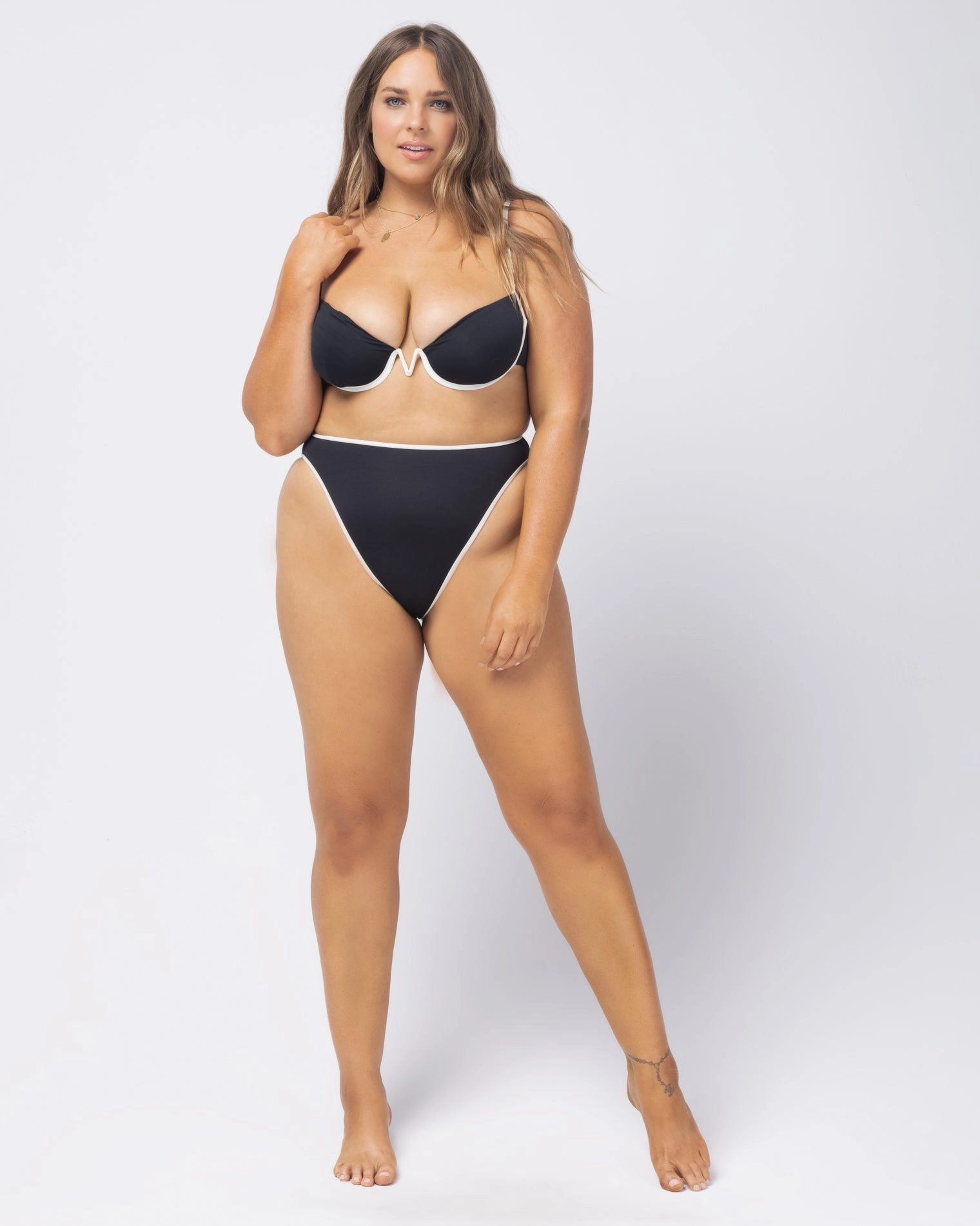 Nico Bikini Top - Black Cream