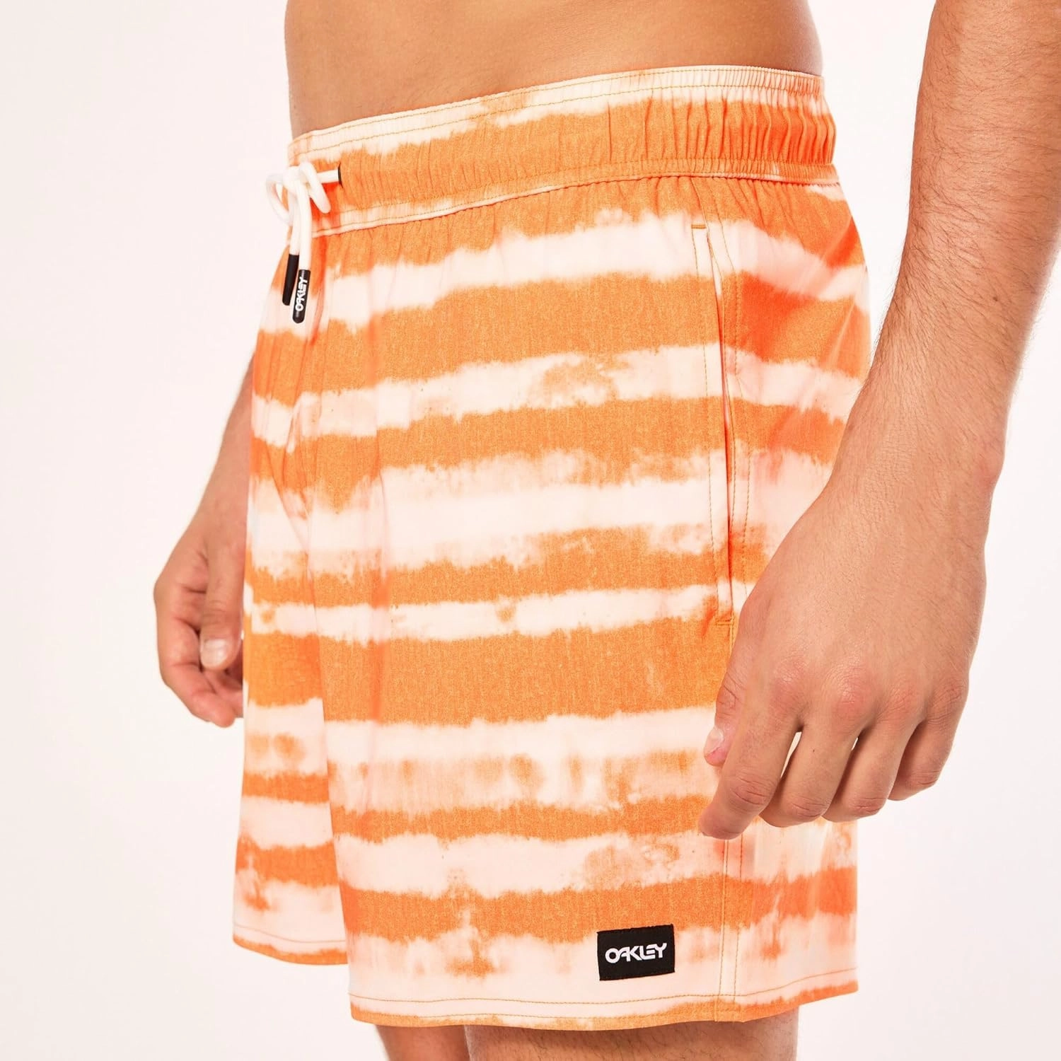 Oakley Men's Blur Stripes Recycled 16" Beachshort