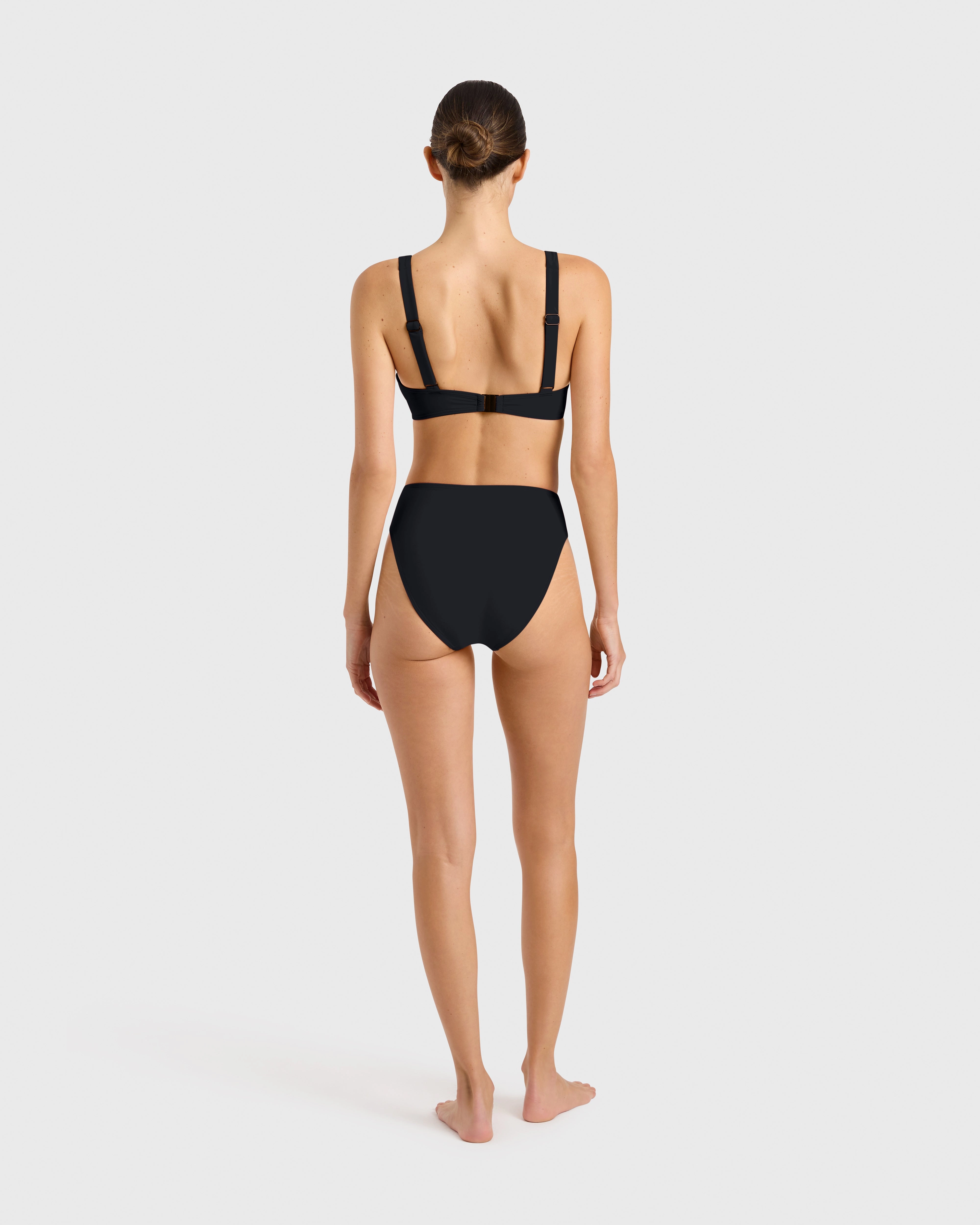 Pamela Bikini Top - Black (Sculpteur)