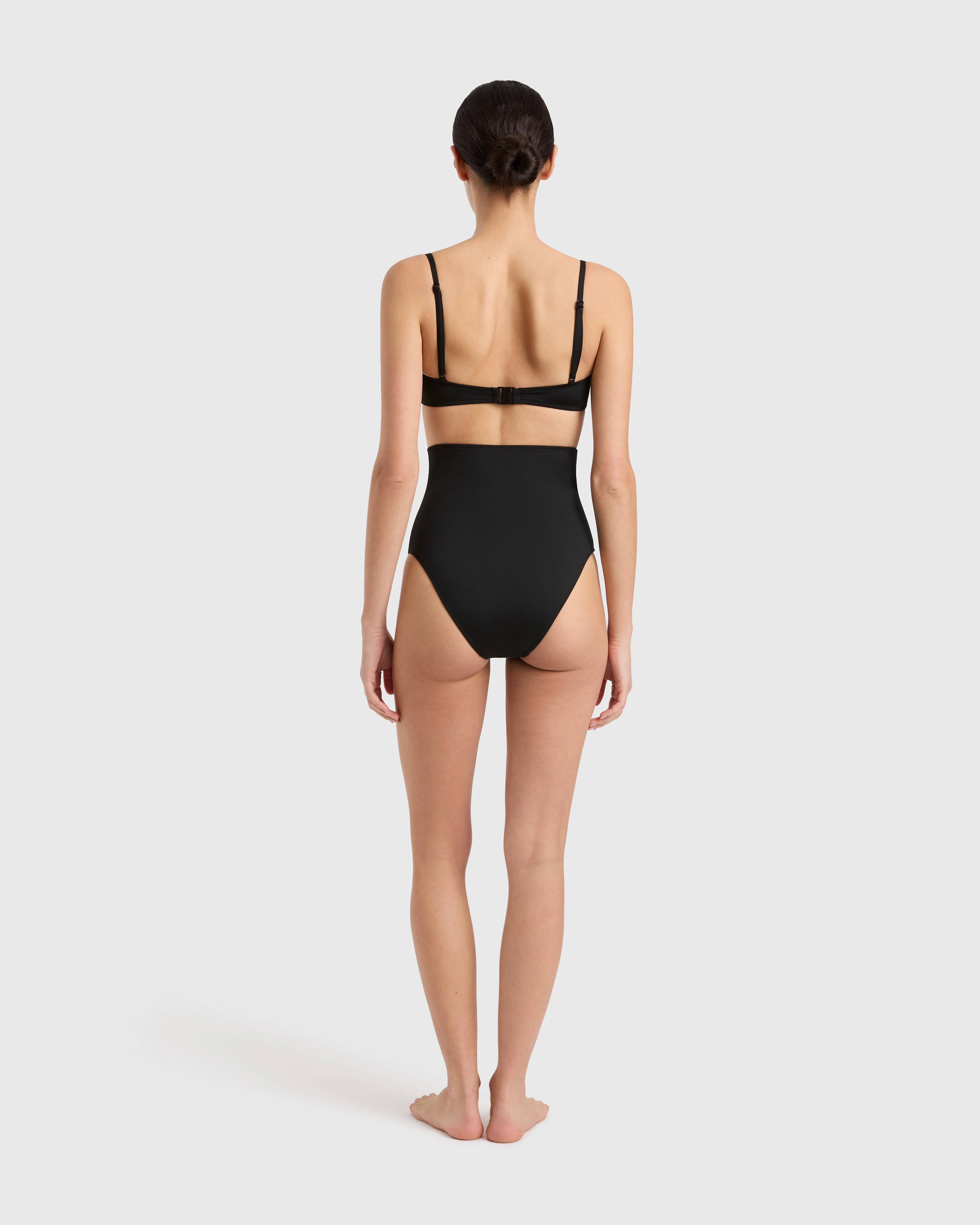 Paris Bikini Top - Black (Embodee)
