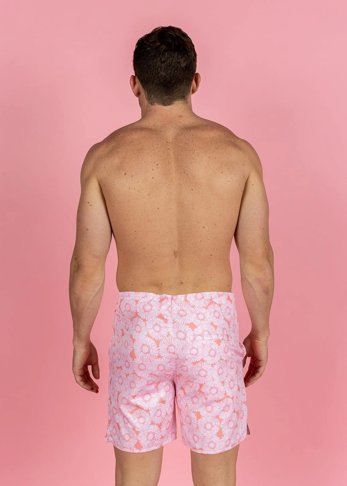 Pink Daisies | Men's Boardies