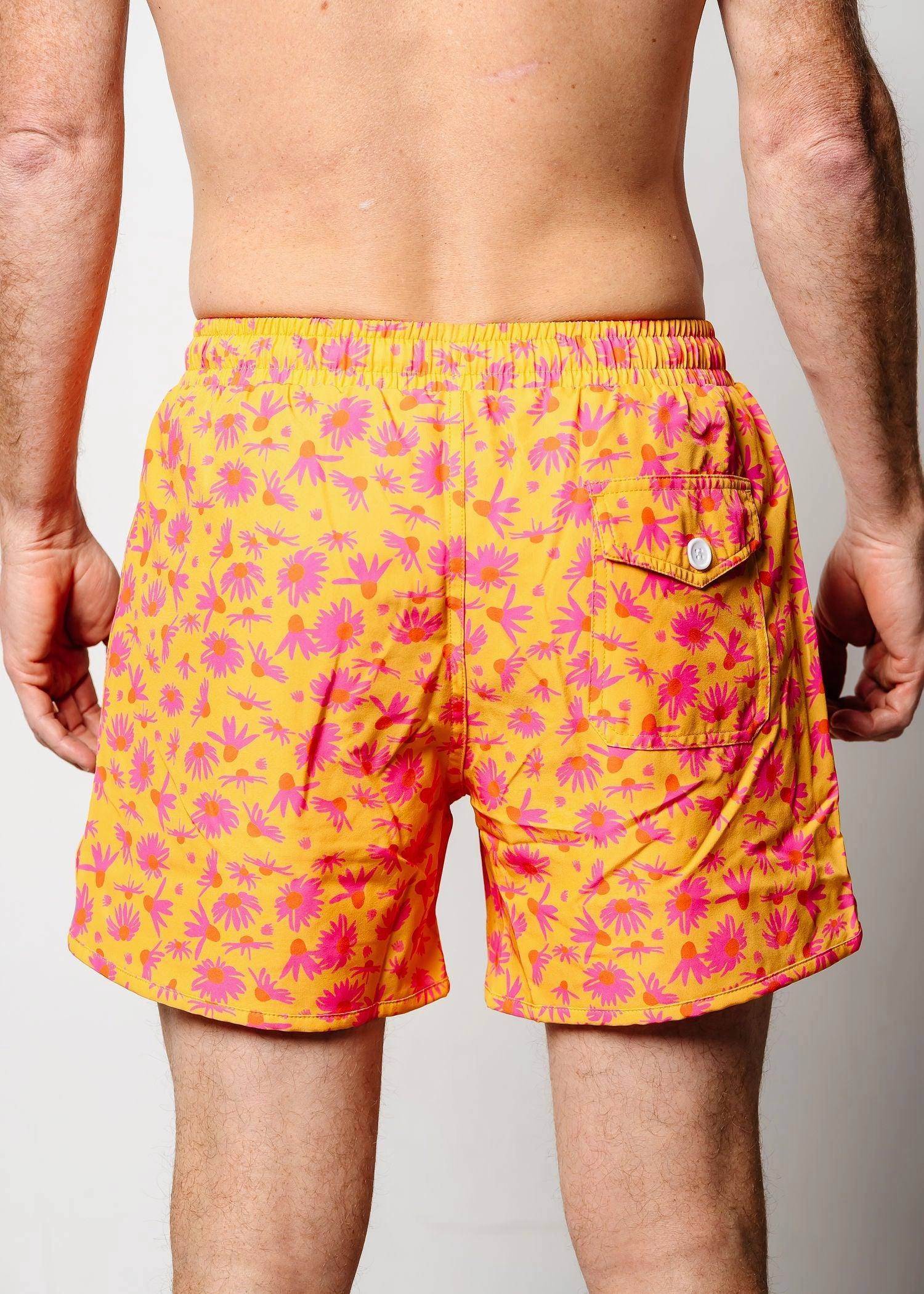 Playful Daisies | Men's Retro Shorties