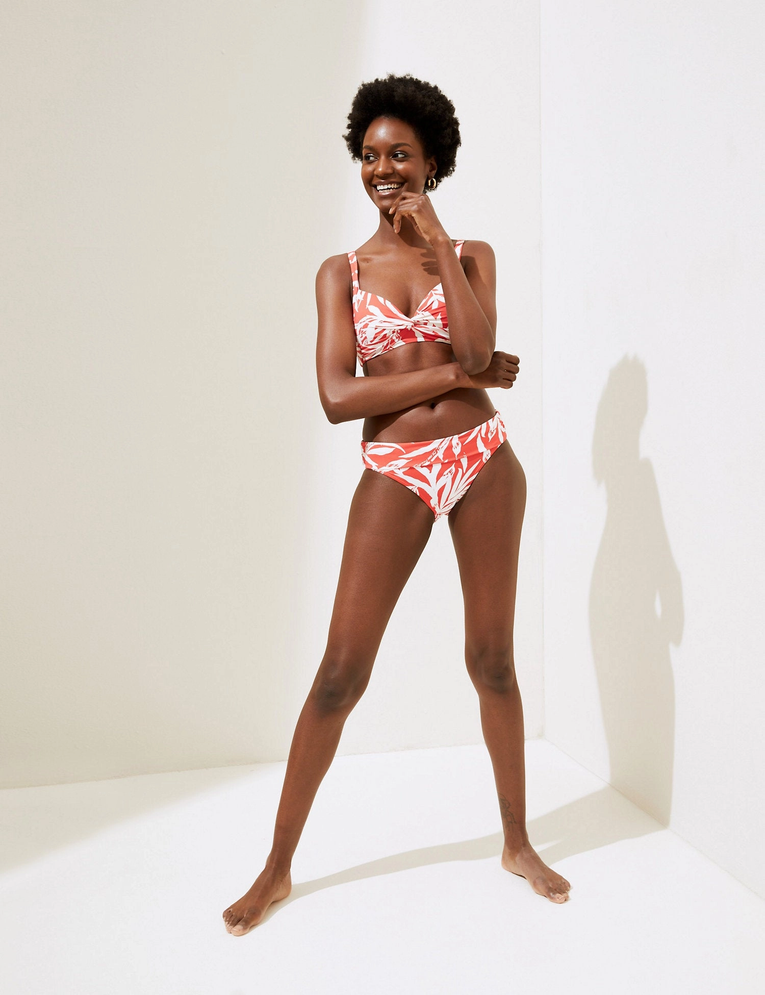 Tummy Control Leaf Print Bikini Bottoms