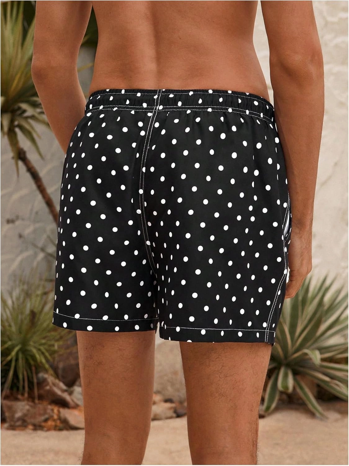 Verdusa Men's Polka Dots Swim Trunks Drawstring Waist Beach Shorts with Pockets